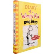 Jeff Kinney - Jurnalul unul pusti, Volumul 4 - In limba engleza. DIARY OF A WIMPY KID: DOG DAYS (Book 4)