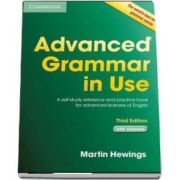 Advanced Grammar in Use with Answers: A Self-Study Reference and Practice Book for Advanced Learners of English de Martin Hewings
