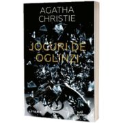 Jocuri de oglinzi, Agatha Christie, Litera