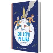 Doi copii pe Luna